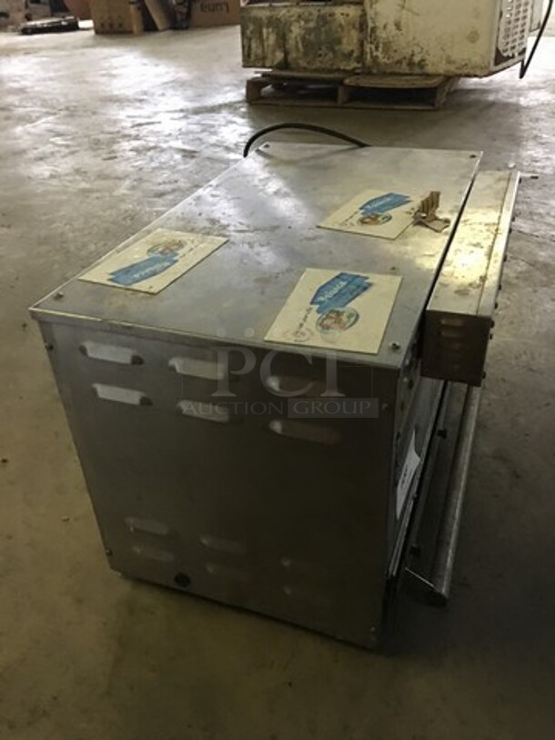 Hatco Commercial Countertop Food Warmer! All Stainless Steel! Model GRMW3 Serial 3982250726! 120V 1Phase! - Image 2 of 8