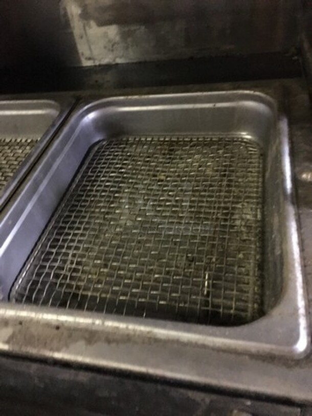Hatco Commercial Countertop Food Warmer! All Stainless Steel! Model GRMW3 Serial 3982250726! 120V 1Phase! - Image 6 of 8