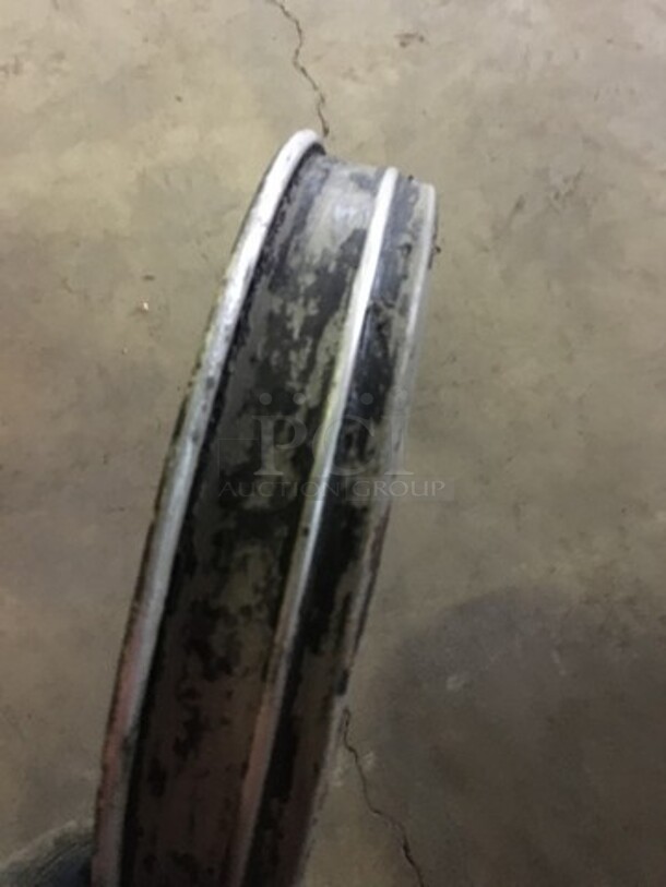 Round Baking Pans! 23 X Your Bid! - Image 5 of 6
