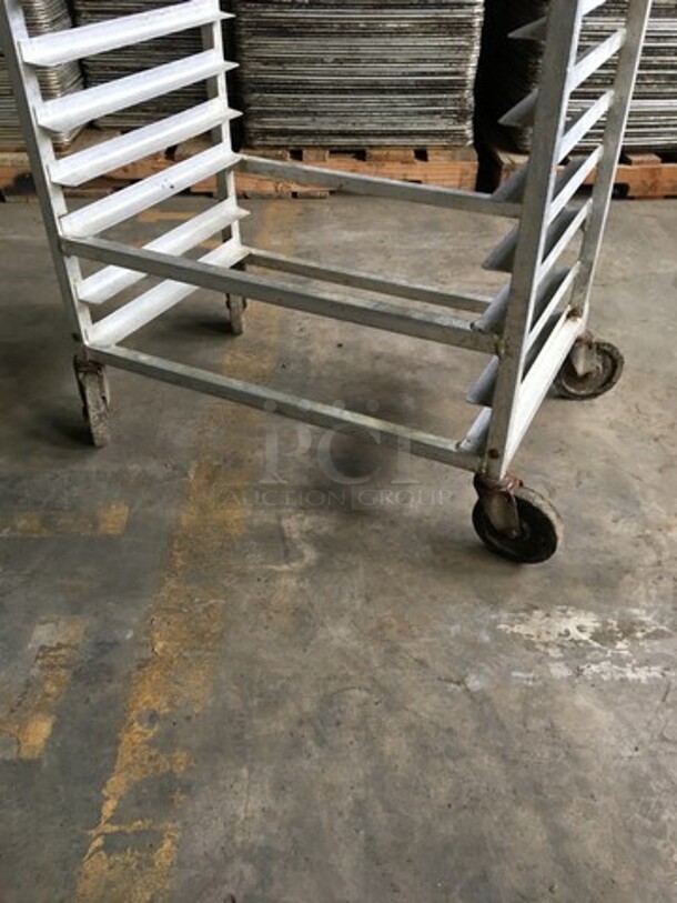 Commercial Pan Transport Rack! Holds Full Size Trays! On Casters! - Image 4 of 4