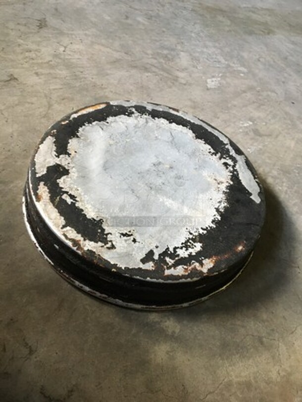 Round Baking Pan! 10 X Your Bid! - Image 5 of 6