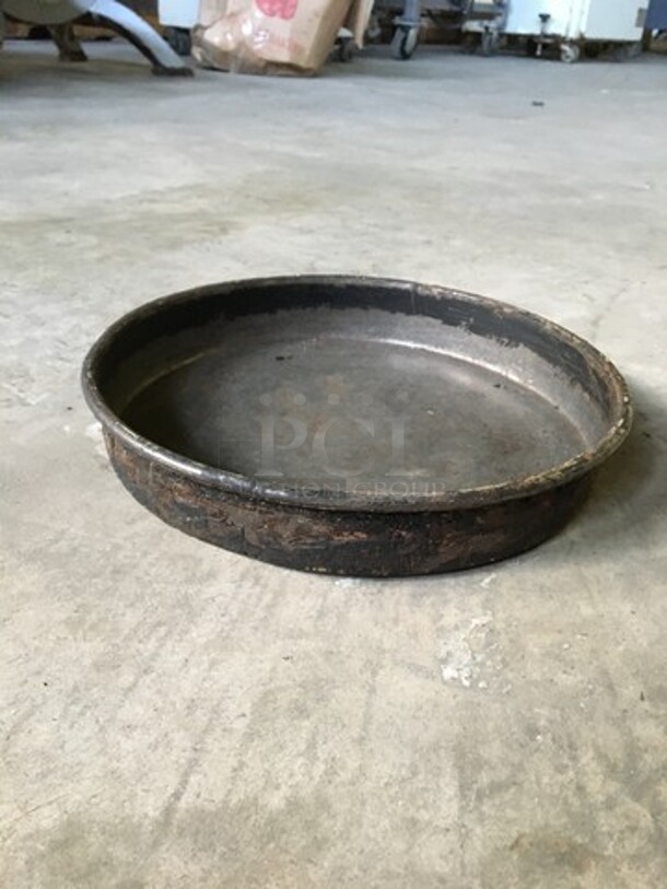 Round Baking Pan! 4 X Your Bid! - Image 3 of 5