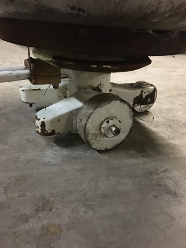 All Stainless Steel Spiral Mixer Bowl! On Casters! - Image 5 of 6