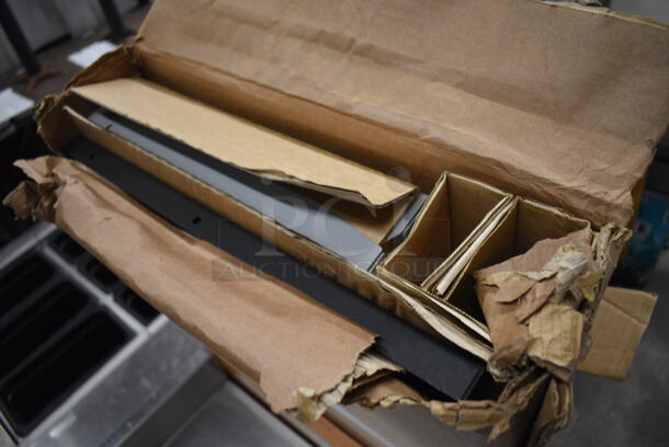 BRAND NEW IN BOX! Curbside Rack - Image 1 of 3