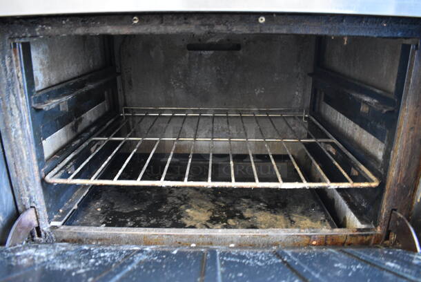 WOW! Vulcan Stainless Steel Commercial Gas Powered Floor Style 6 Burner w/ Right Side Flat Top Griddle, 2 Lower Ovens and Stainless Steel Overshelf on Commercial Casters. 60x32x60 - Image 7 of 7