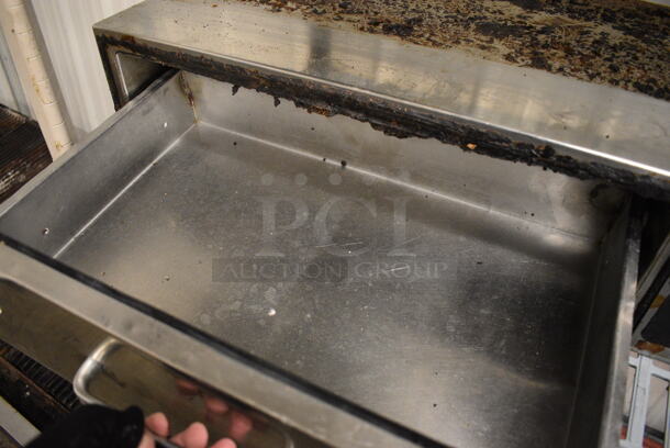 Stainless Steel Commercial Warming Drawer. 28x27x7.5. Tested and Working! - Image 4 of 4