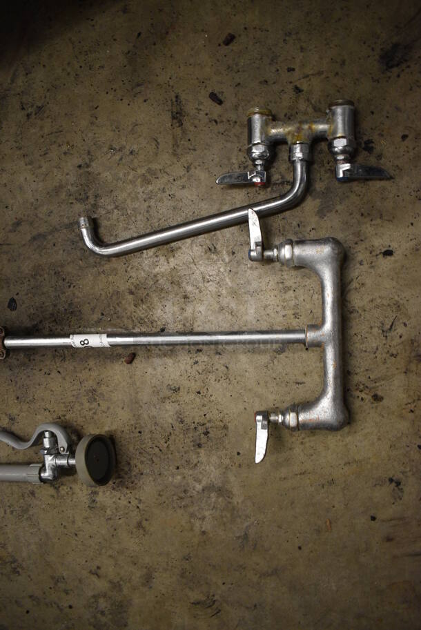 ALL ONE MONEY! Lot of Metal Spray Nozzle w/ Handles and Faucet w/ Handles! - Image 6 of 6