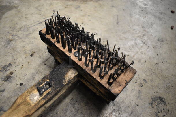 Coarse Cleaning Brush. 48" - Image 3 of 5