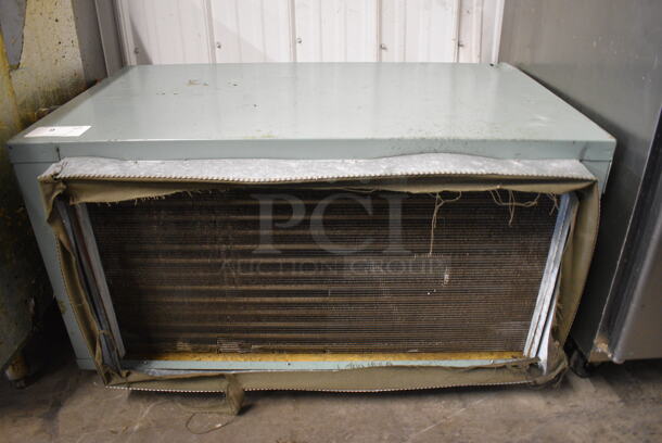 Carrier Model 38R5-524 Metal Commercial Condenser. 115/230 Volts, 1 Phase. 40x26x22 - Image 1 of 6