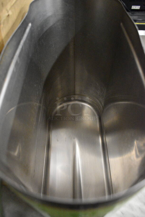 BRAND NEW IN BOX! Bunn Stainless Steel Beverage Holder Dispenser. 6x15x22 - Image 4 of 6