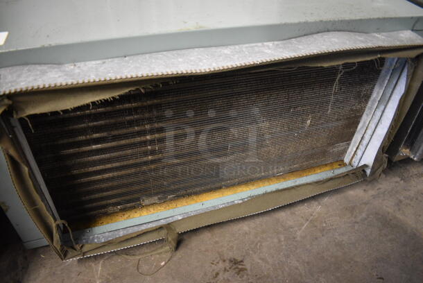 Carrier Model 38R5-524 Metal Commercial Condenser. 115/230 Volts, 1 Phase. 40x26x22 - Image 4 of 6