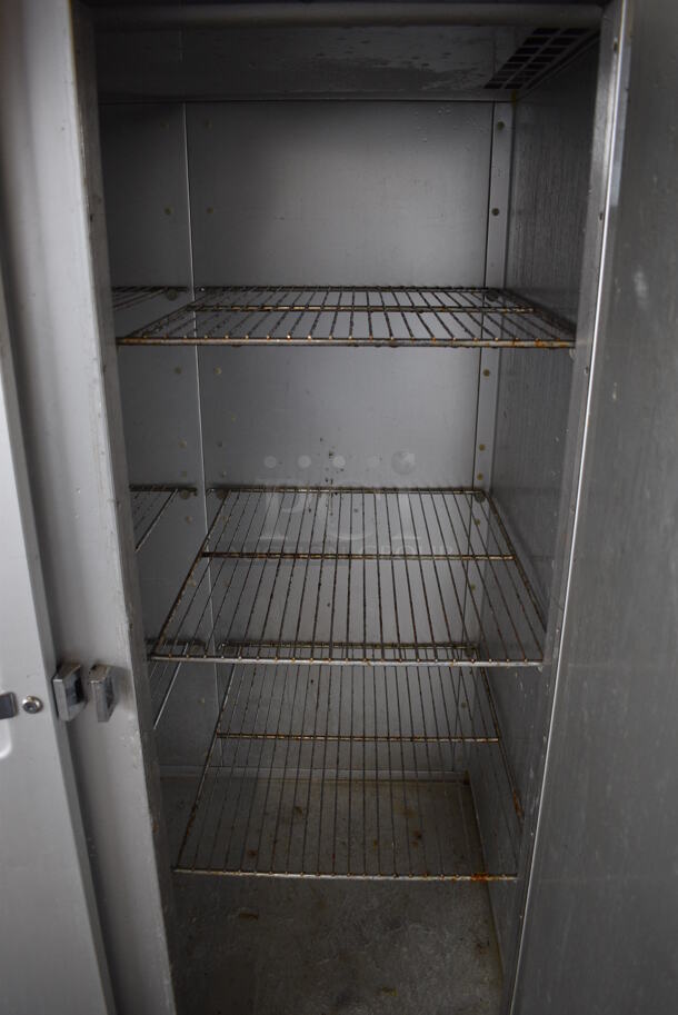 GREAT! Traulsen Model GHT 2-32 NUT Metal Commercial 2 Door Reach In Cooler w/ Metal Racks. 115 Volts, 1 Phase. 52x34x83. Tested and Working! - Image 6 of 7