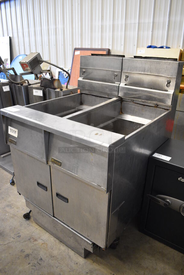 BEAUTIFUL! Pitco Frialator Model SG14 Stainless Steel Commercial Natural Gas Powered Deep Fat Fryer w/ Filtration System on Commercial Casters. 110,000 BTU. 31.5x34.5x46 - Image 2 of 7
