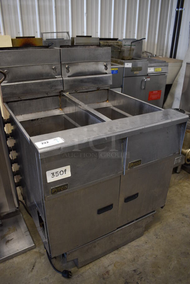 BEAUTIFUL! Pitco Frialator Model SG14 Stainless Steel Commercial Natural Gas Powered Deep Fat Fryer w/ Filtration System on Commercial Casters. 110,000 BTU. 31.5x34.5x46 - Image 3 of 7