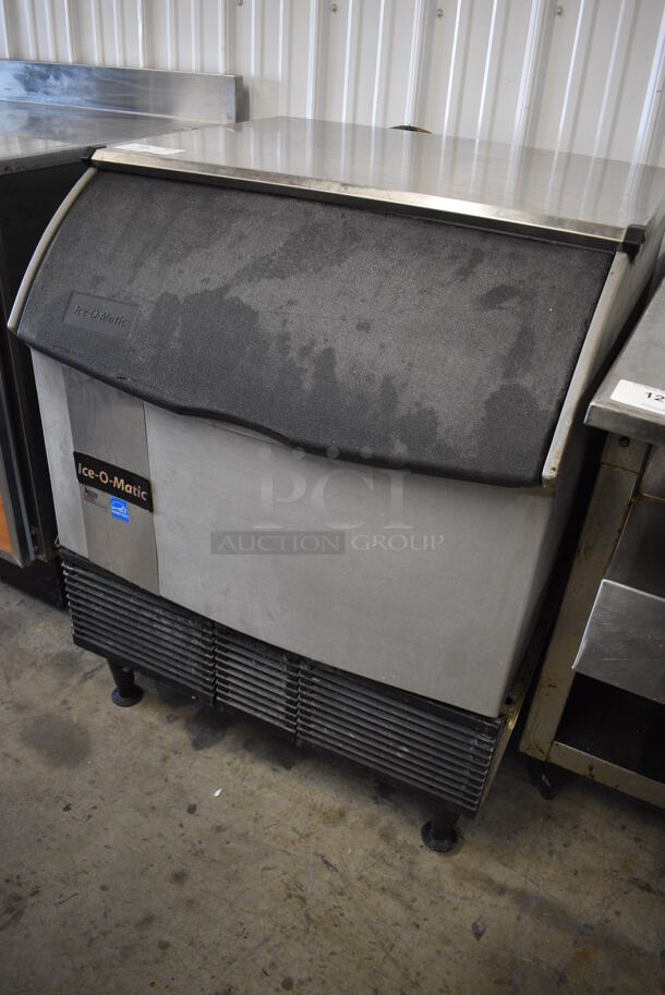 GREAT! Ice O Matic Model ICEU300HA3 Stainless Steel Commercial Self Contained Air Cooled Ice Machine. 115 Volts, 1 Phase. 30x30x37 - Image 2 of 7