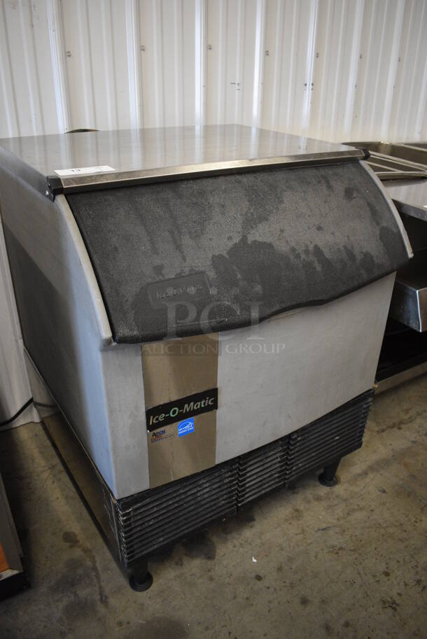 GREAT! Ice O Matic Model ICEU300HA3 Stainless Steel Commercial Self Contained Air Cooled Ice Machine. 115 Volts, 1 Phase. 30x30x37 - Image 3 of 7