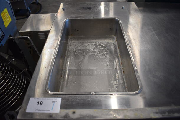 Duke mODEL SUB-HF-L48 Stainless Steel Commercial Food Warmer Soup Station to Sandwich Make Line. 120 Volts, 1 Phase. 49x34x36.5 - Image 3 of 5