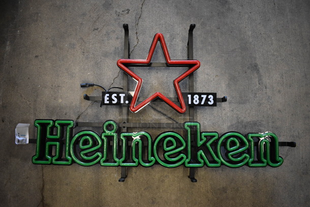 Heineken Light Up Sign. 28x3x15