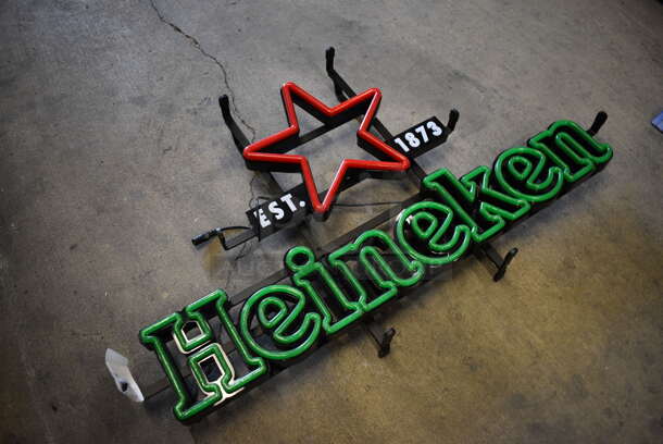 Heineken Light Up Sign. 28x3x15 - Image 3 of 5