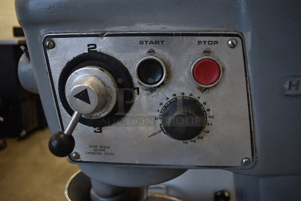 FANTASTIC! Hobart Model D300 Metal Commercial Floor Style 30 Quart Planetary Mixer w/ Stainless Steel Mixing Bowl and Dough Hook. 115 Volts, 1 Phase. 22x28x41. Tested and Working! - Image 5 of 7
