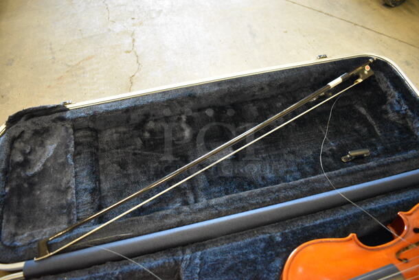 2016 Strobel Model ML80C Wooden Half Size Violin w/ Bow in Hard Case. 27x10x5 - Image 9 of 12