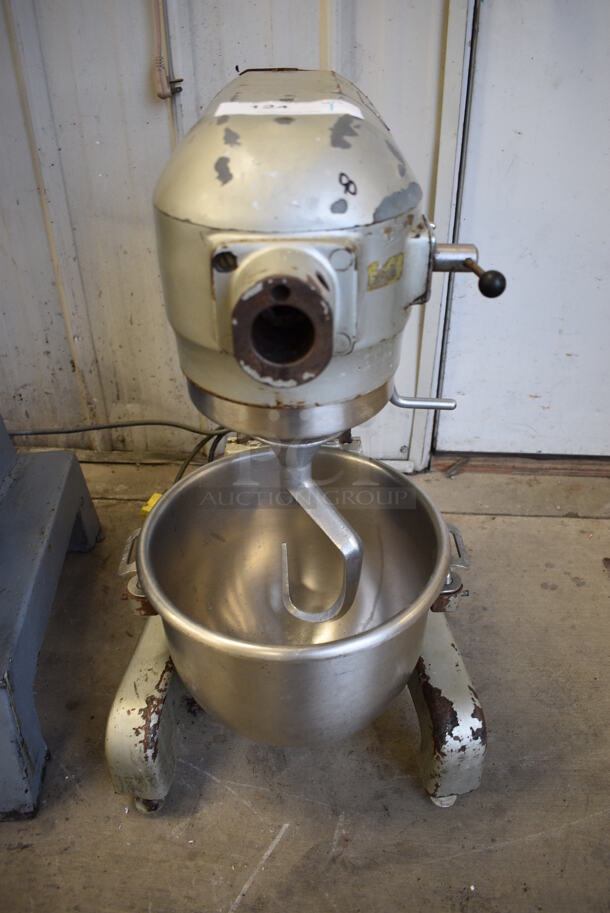 NICE! Hobart Model A-120 Metal Commercial Countertop 12 Quart Planetary Mixer w/ Stainless Steel Mixing Bowl and Dough Hook. 115 Volts, 1 Phase. 17x19x30. Tested and Working! - Image 3 of 8