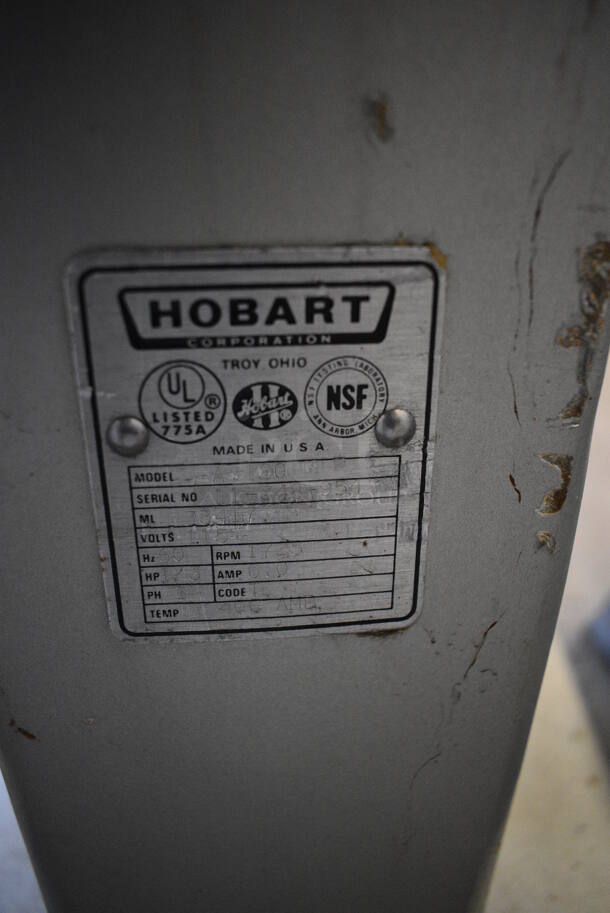 NICE! Hobart Model A-120 Metal Commercial Countertop 12 Quart Planetary Mixer w/ Stainless Steel Mixing Bowl and Dough Hook. 115 Volts, 1 Phase. 17x19x30. Tested and Working! - Image 7 of 8
