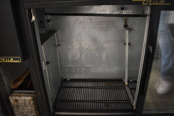 GREAT! True Model TBB-24-60G-8D Metal Commercial Back Bar Cooler Merchandiser w/ 2 Sliding Doors. 115 Volts, 1 Phase. 61x24.5x36. Cannot Test Due To Missing Power Cord - Image 6 of 7