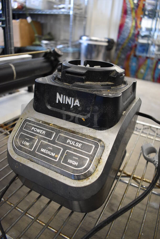 Ninja Countertop Blender Base. 6.5x8x8. Tested and Does Not Power On - Image 2 of 3