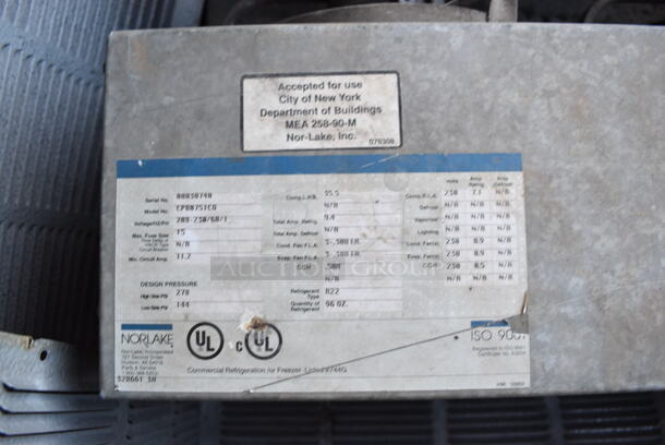 FANTASTIC! Norlake 6'x6'x6.5' SELF CONTAINED Walk In Cooler Box w/ Floor, Copeland Model RS47C2-IAV-959 Compressor and Norlake Model CPB0751CO Condenser. 208-230 Volts, 1 Phase. 6'x6'x6.5' - Image 5 of 8