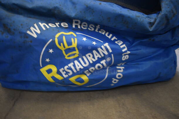 Blue Insulated Bag. 20x12x12 - Image 3 of 4