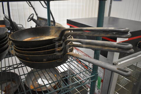 5 Cast Iron Skillets. 25x13x2.5. 5 Times Your Bid!