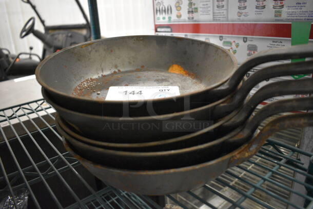 5 Cast Iron Skillets. 19x10x2. 5 Times Your Bid! - Image 2 of 3