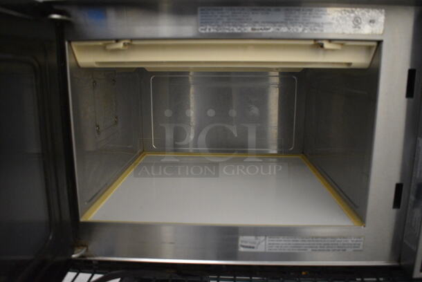 Sharp Model R-25JT-F Stainless Steel Commercial Countertop Microwave Oven. 208/230 Volts, 1 Phase. 20x20x13 - Image 4 of 7
