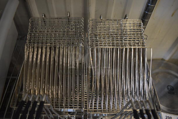 2 BRAND NEW Winco Metal Taco Fry Baskets. 6x17x7. 2 Times Your Bid! - Image 2 of 3