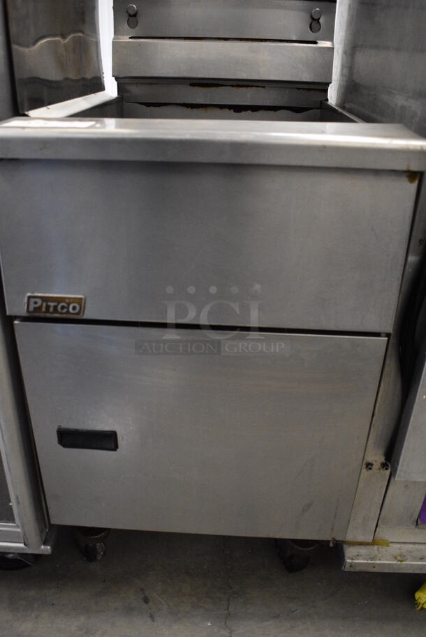 WOW! Pitco Frialator Stainless Steel Commercial Floor Style Gas Powered Deep Fat Fryer w/ Left Side Splash Guard on Commercial Casters. 19.5x34x49 - Image 5 of 7