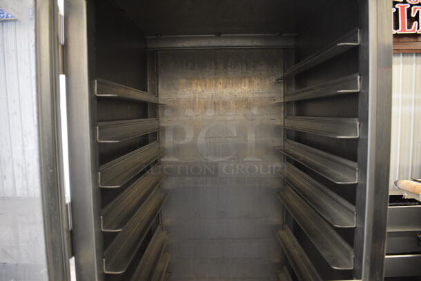 Lockwood Metal Commercial Enclosed Pan Transport Rack w/ 2 View Through Half Size Doors on Commercial Casters. 23x30x71.5 - Image 3 of 5
