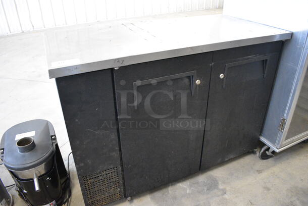 GREAT! 2015 True Model TBB-24-45 Metal Commercial 2 Door Undercounter Cooler. 115 Volts, 1 Phase. 49x24.5x36. Tested and Working! - Image 5 of 6