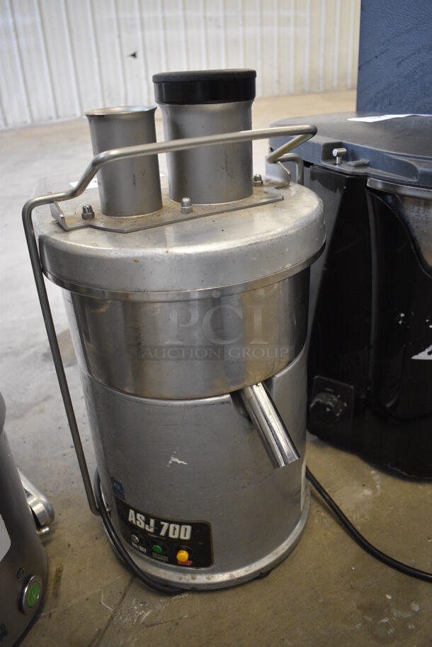 NICE! Ceado Model ES700-CU Metal Commercial Countertop Automatic Specialty ASJ 700 Juicer. 110-120 Volts, 1 Phase. 11x17x20. Tested and Working! - Image 3 of 8
