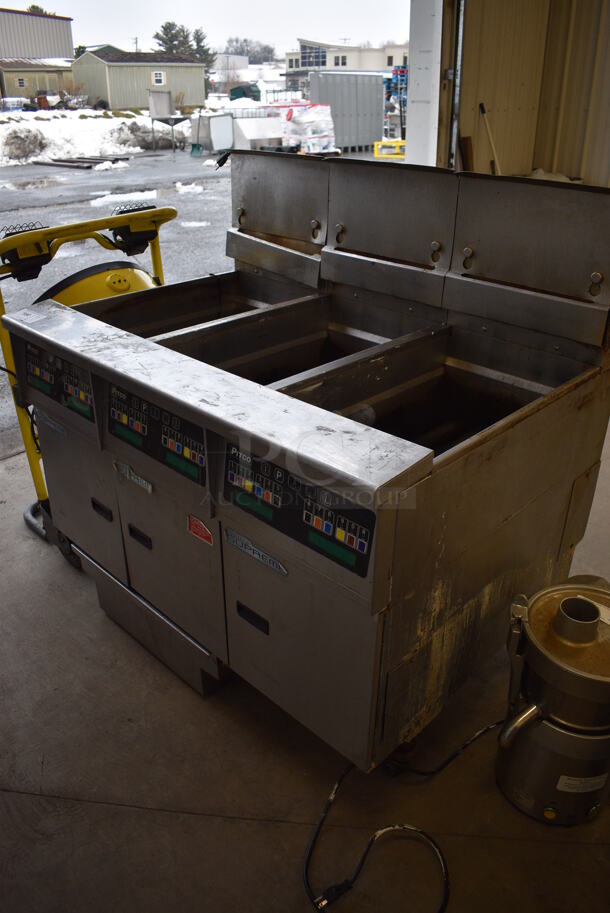 BEAUTIFUL! 2014 Pitco Frialator Model SSH60 ENERGY STAR Stainless Steel Commercial Floor Style Natural Gas Powered 3 Bay Deep Fat Fryer w/ Filtration System on Commercial Casters. 80,000 BTU. 47x35x48 - Image 4 of 11