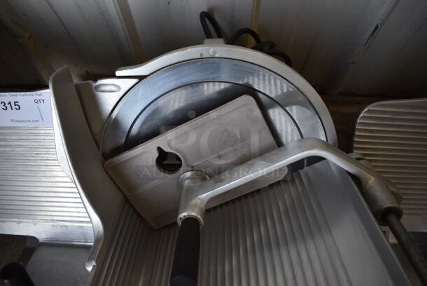 FANTASTIC! Bizerba Model SE 12 US Stainless Steel Commercial Countertop Meat Slicer. 120 Volts, 1 Phase. 29x24x24. Tested and Working! - Image 3 of 5