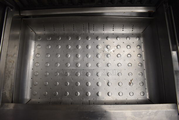 Stainless Steel Commercial Countertop Dumping Station. 28x27x13. Cannot Test Due To Plug Style - Image 4 of 6