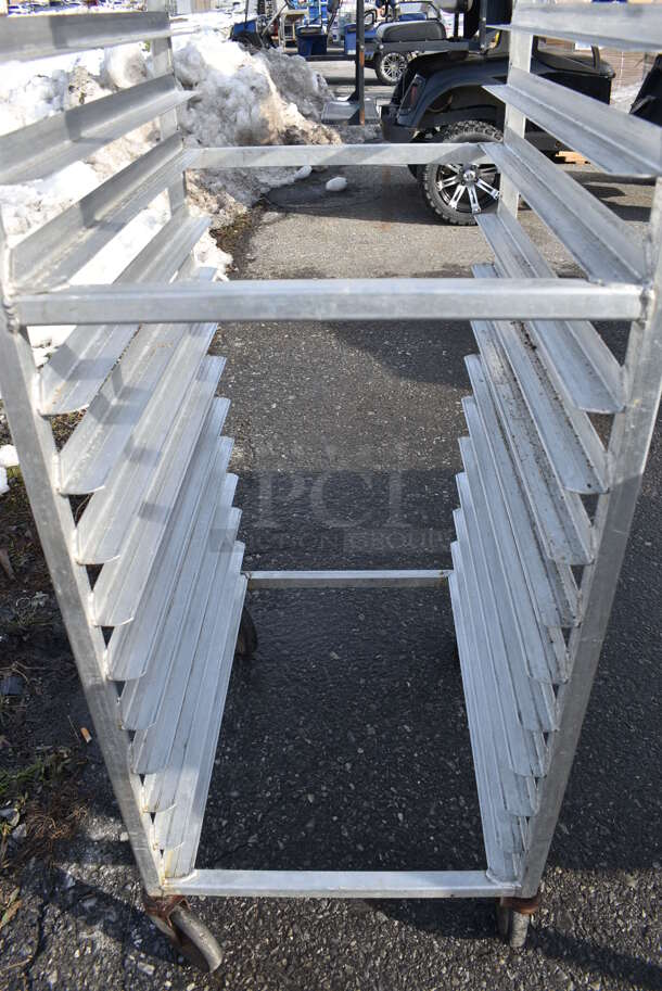 Metal Commercial Pan Transport Rack on Commercial Casters. 20.5x26x69 - Image 3 of 3