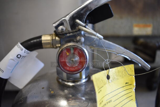 KitchenOne Wet Chemical Fire Extinguisher. 8x7x22 - Image 3 of 4