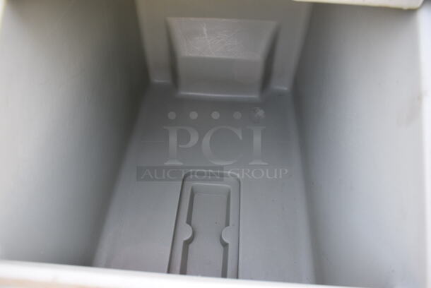 Gray Poly Portable Ice Bucket on Commercial Casters. 22x30x30 - Image 4 of 4