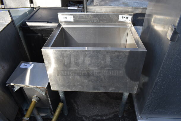 Stainless Steel Commercial Ice Bin. 24x18.5x32 - Image 1 of 3