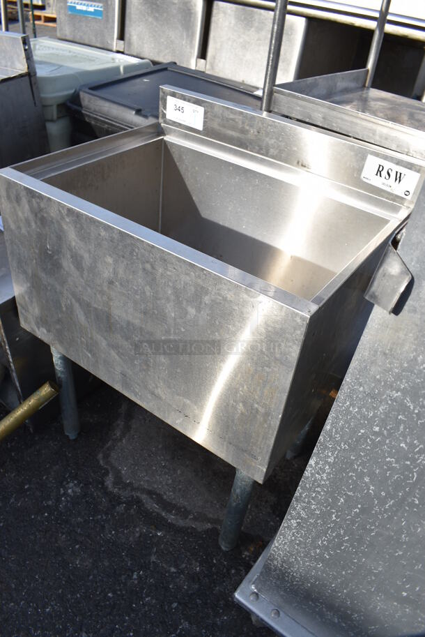Stainless Steel Commercial Ice Bin. 24x18.5x32 - Image 2 of 3