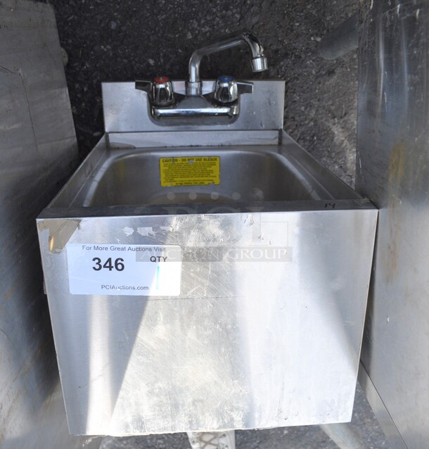 Stainless Steel Commercial Single Bay Sink w/ Faucet and Handles. Comes w/ 1 Leg. 12x18.5x16