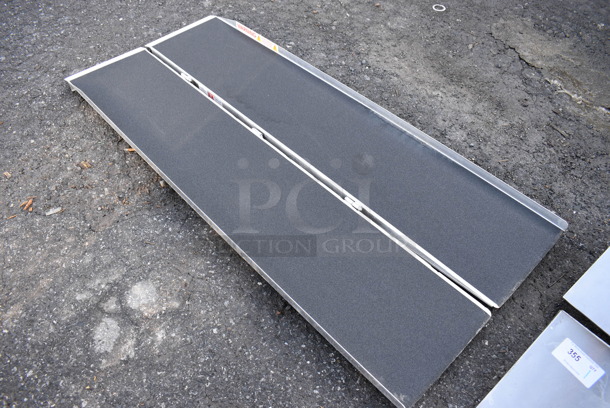 Metal Ramp w/ Center Hinge. 30x72x3