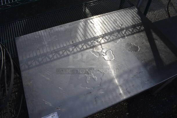 Stainless Steel Commercial Table. 36x24x21 - Image 3 of 3